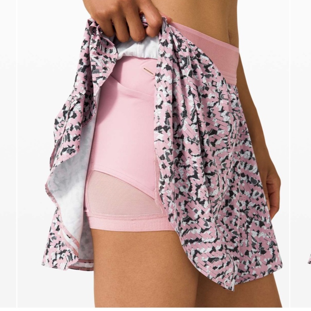 Lululemon Court Rival High Rise Skirt